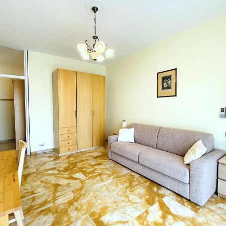 Accomodo Mib27 Bivano Centrale Villa Milano Dış mekan fotoğraf